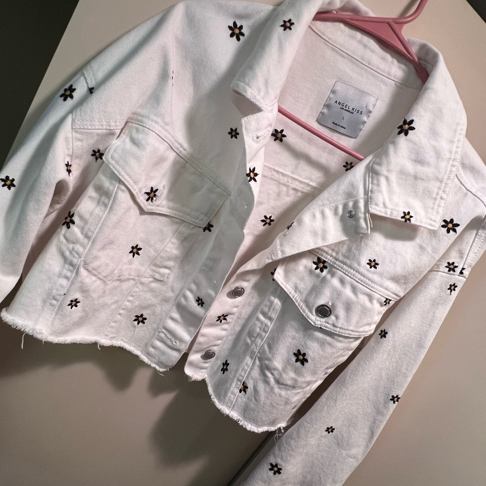 Angel Kiss White Denim Jacket with Floral Embroidery